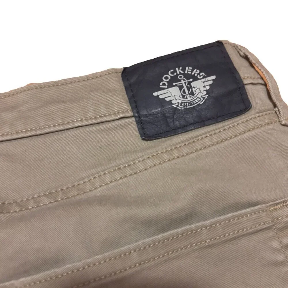 Dockers Trousers Pants Men's Straight Fit Casual Khaki Tan Beige Size W36/L30 - Picture 9 of 9